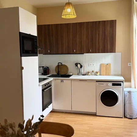 T2 Tour Des Anglais, Chu, Place Rochefoucauld Apartamento *